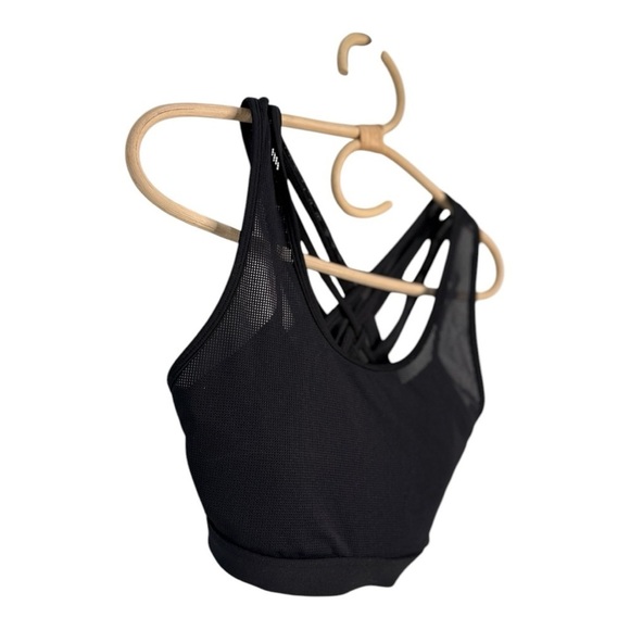 Fabletics Black Faye High Impact Sports Bra Criss Cross Mesh Overlay Workout - Picture 13 of 16